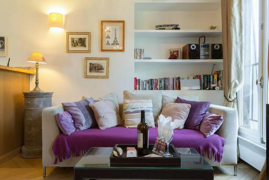27 Avenue De La Bourdonnais 75007 Chablis 公寓