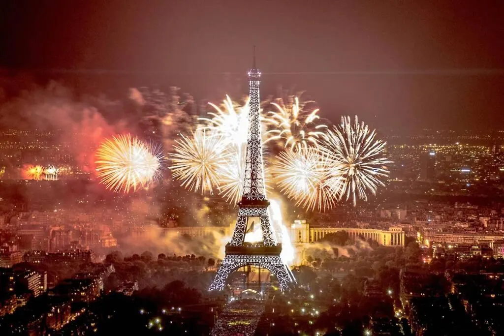 27 Avenue De La Bourdonnais 75007 Chablis شقة باريس
