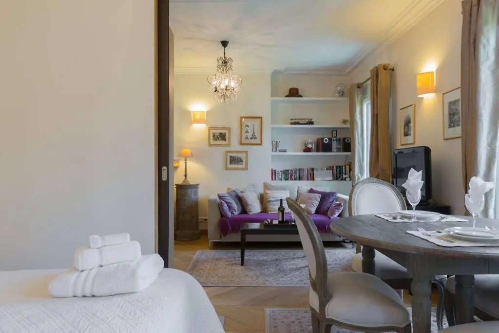 شقة 27 Avenue De La Bourdonnais 75007 Chablis