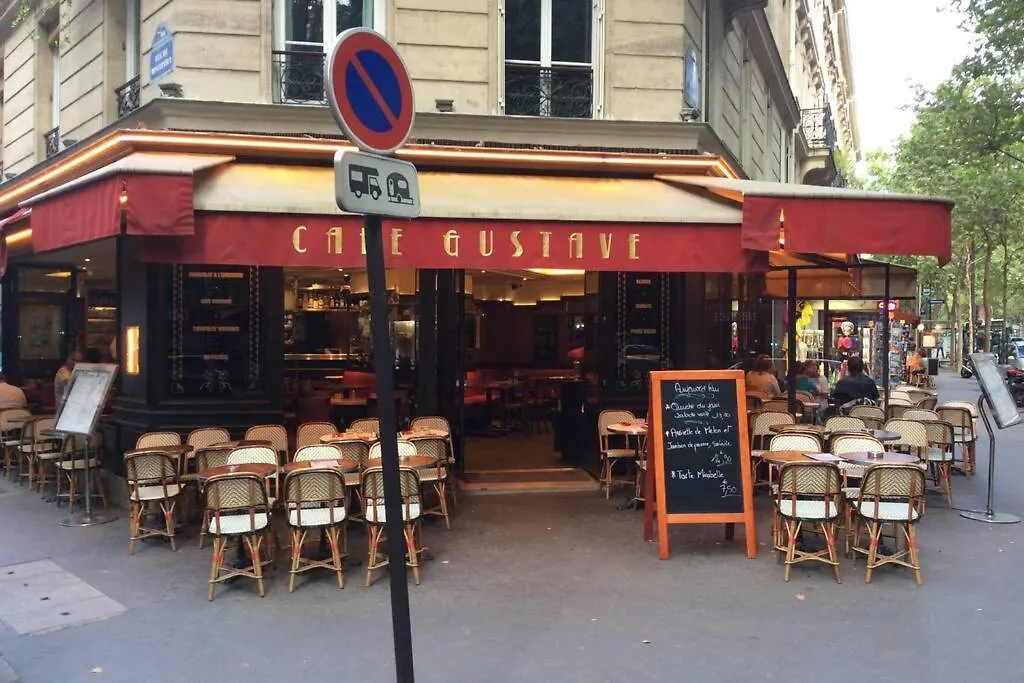 Apartment 27 Avenue De La Bourdonnais 75007 Chablis