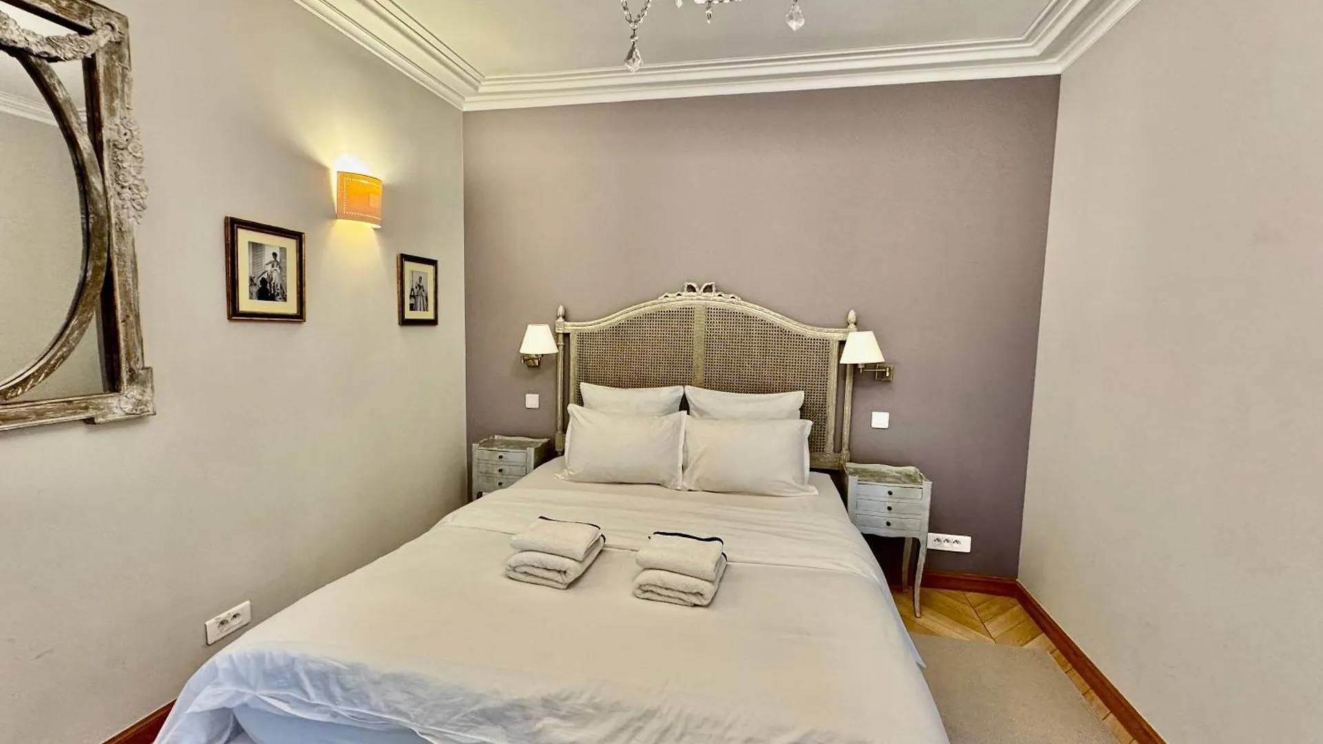 27 Avenue De La Bourdonnais 75007 Chablis شقة
